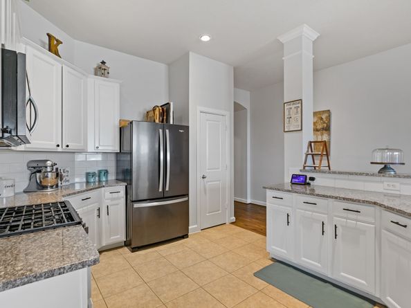 8222 Groveland Hills Drive, Cypress TX 77433