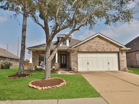 8222 Groveland Hills Drive, Cypress TX 77433