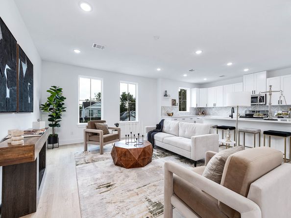 1511 Euel Street, Houston TX 77009