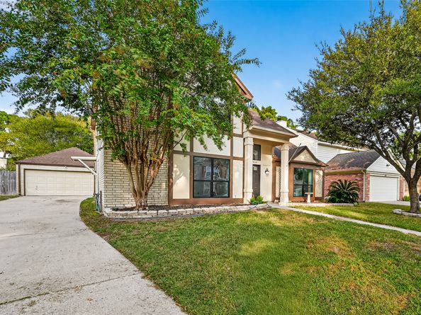 8526 Hot Springs Drive, Houston TX 77095
