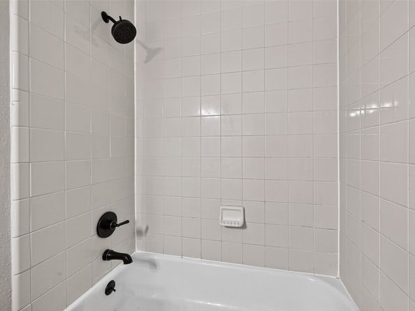 8526 Hot Springs Drive, Houston TX 77095