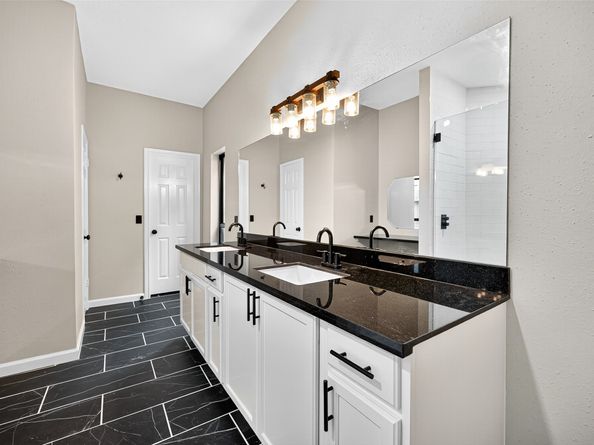 8526 Hot Springs Drive, Houston TX 77095