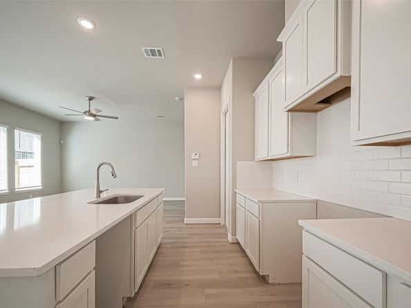 8928 Grovner Place, Houston TX 77055