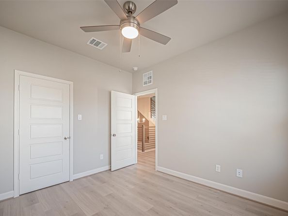 8928 Grovner Place, Houston TX 77055