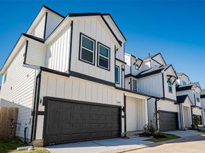 8928 Grovner Place, Houston TX 77055