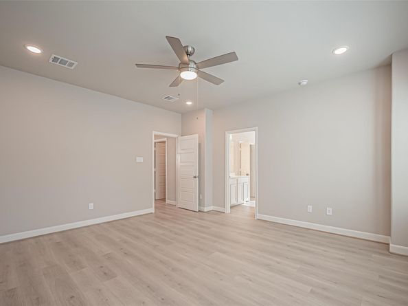 8928 Grovner Place, Houston TX 77055