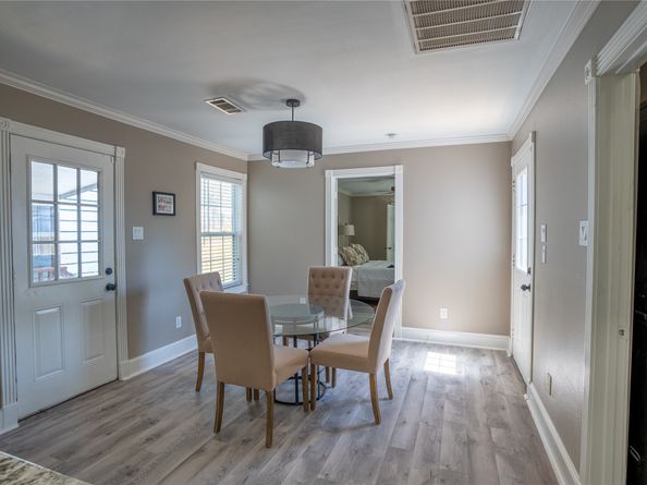 802 Enid Street, Houston TX 77009