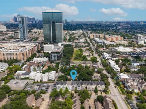 2931 Sackett Street, Houston TX 77098