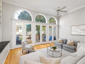 2931 Sackett Street, Houston TX 77098