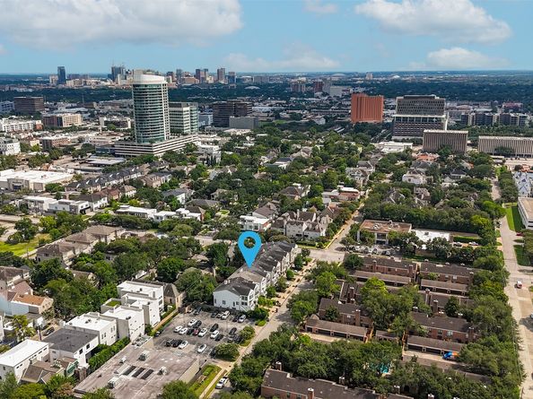 2931 Sackett Street, Houston TX 77098