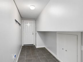 2931 Sackett Street, Houston TX 77098