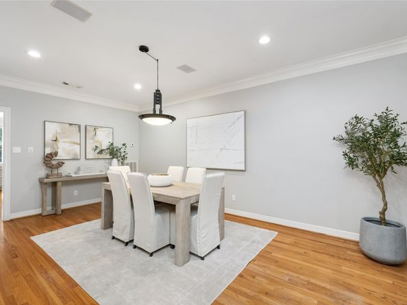 2931 Sackett Street, Houston TX 77098