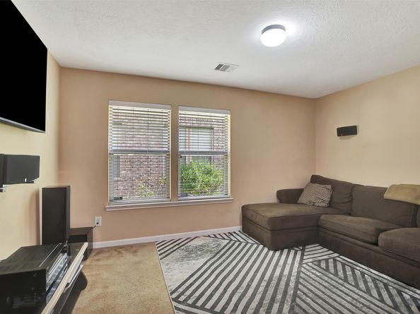 9706 Lockhart Reach Lane, Humble TX 77396