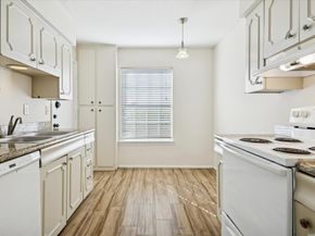 7600 Burgoyne Road 152, Houston TX 77063