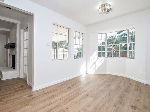 7703 Braesridge Court, Houston TX 77071