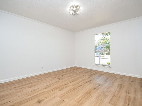 7703 Braesridge Court, Houston TX 77071