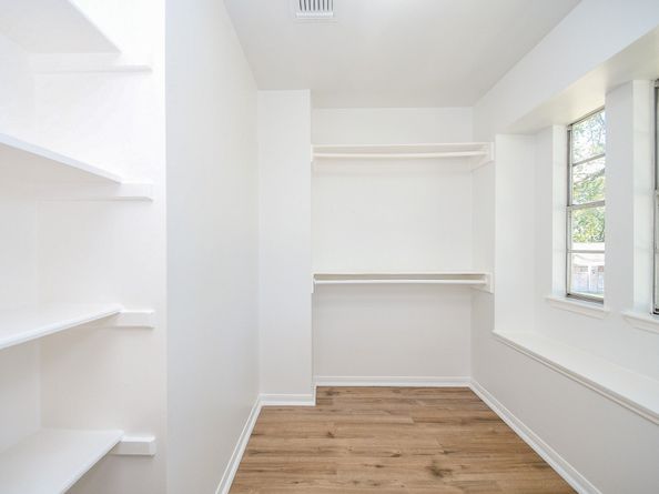 7703 Braesridge Court, Houston TX 77071