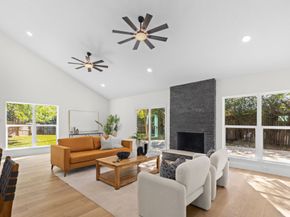 11658 Manor Park Drive, Houston TX 77077