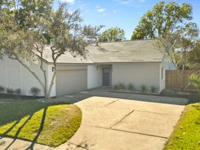 11658 Manor Park Drive, Houston TX 77077