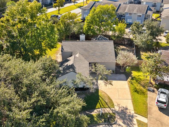 11658 Manor Park Drive, Houston TX 77077