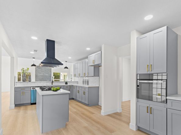 11658 Manor Park Drive, Houston TX 77077