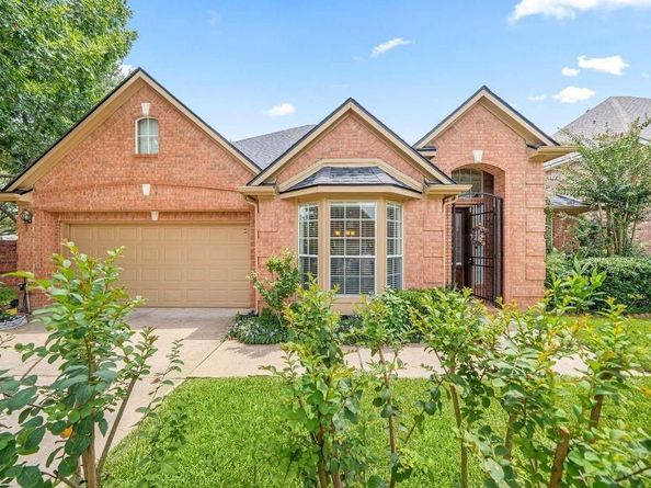 422 Bay Bridge Drive, Sugar Land TX 77478
