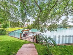 422 Bay Bridge Drive, Sugar Land TX 77478