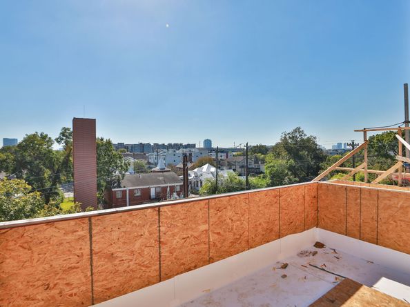 1316 Robin Street C, Houston TX 77019