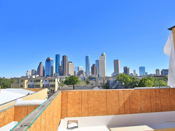 1316 Robin Street C, Houston TX 77019