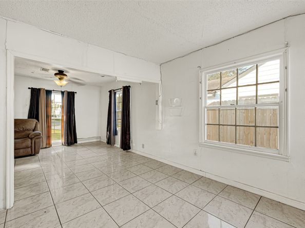 7659 Greenstone Street, Houston TX 77087