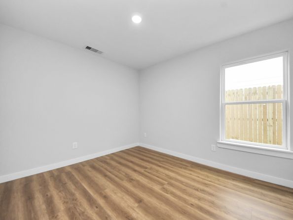 6609 Bacher Street, Houston TX 77028