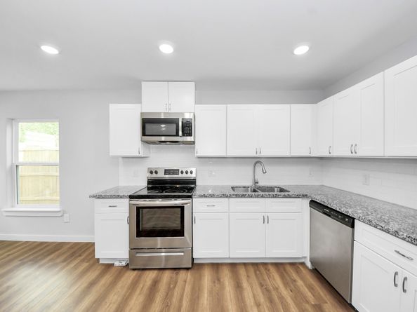 6609 Bacher Street, Houston TX 77028