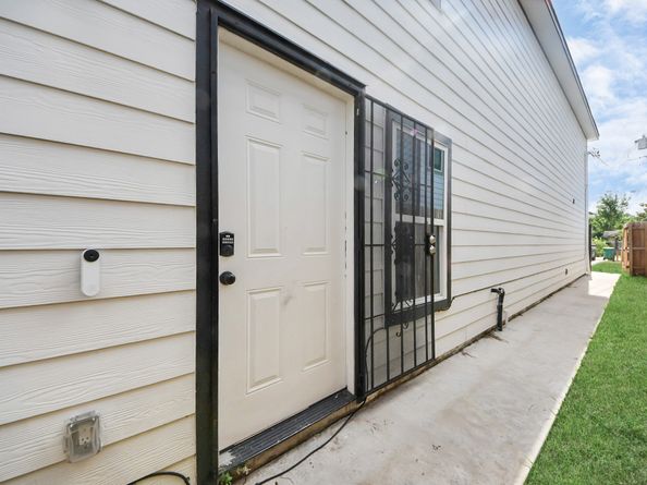 6609 Bacher Street, Houston TX 77028