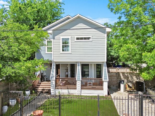 2719 Alabama Street, Houston TX 77004