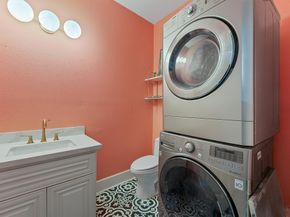 2719 Alabama Street, Houston TX 77004