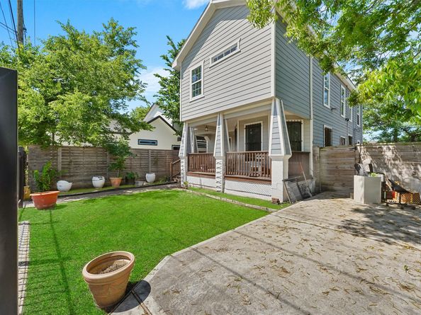 2719 Alabama Street, Houston TX 77004