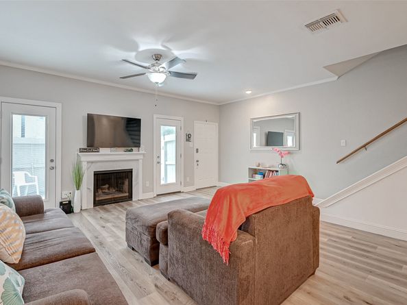 8077 El Mundo Street 8077, Houston TX 77054