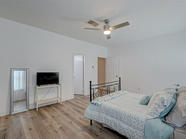 8077 El Mundo Street 8077, Houston TX 77054