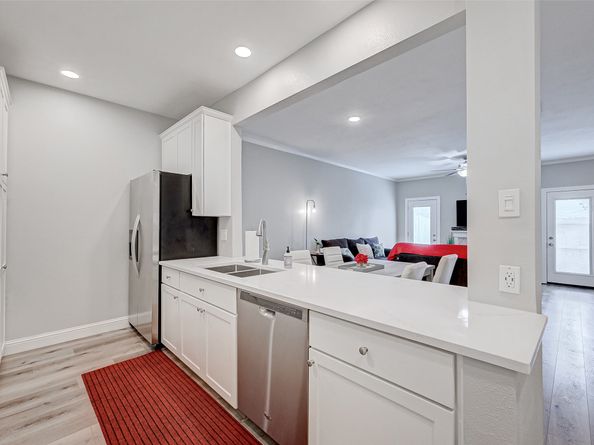 8077 El Mundo Street 8077, Houston TX 77054