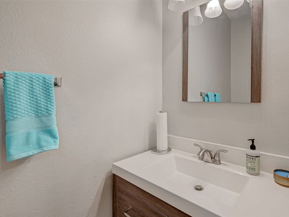 8077 El Mundo Street 8077, Houston TX 77054