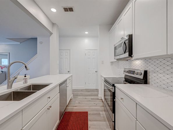 8077 El Mundo Street 8077, Houston TX 77054