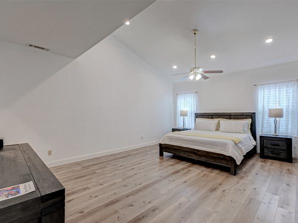 8077 El Mundo Street 8077, Houston TX 77054