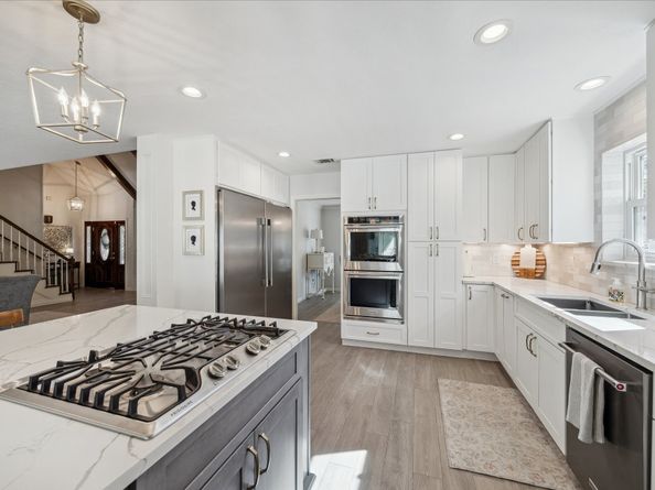 12046 Sugar Springs Drive, Houston TX 77077