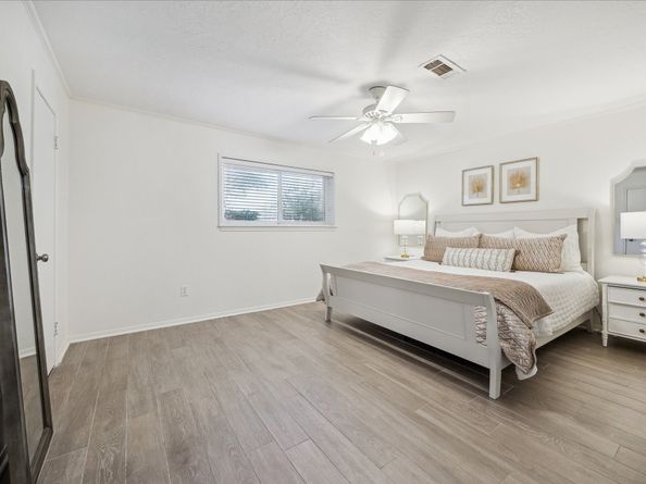 12046 Sugar Springs Drive, Houston TX 77077