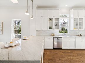 1126 Lake Pointe Parkway, Sugar Land TX 77478