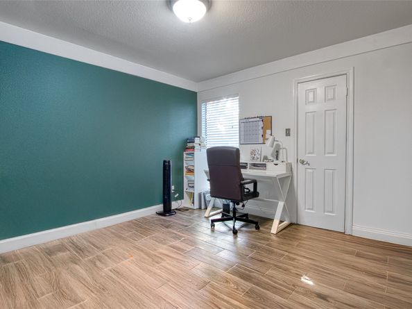 9707 Richmond Avenue 112, Houston TX 77042