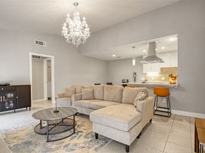 9707 Richmond Avenue 112, Houston TX 77042