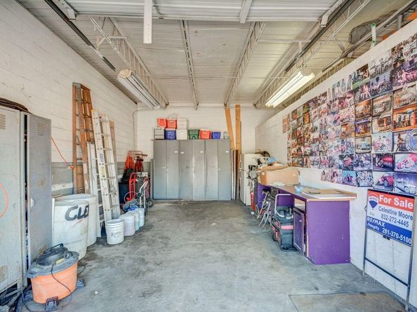 4423 Yale Street, Houston TX 77018