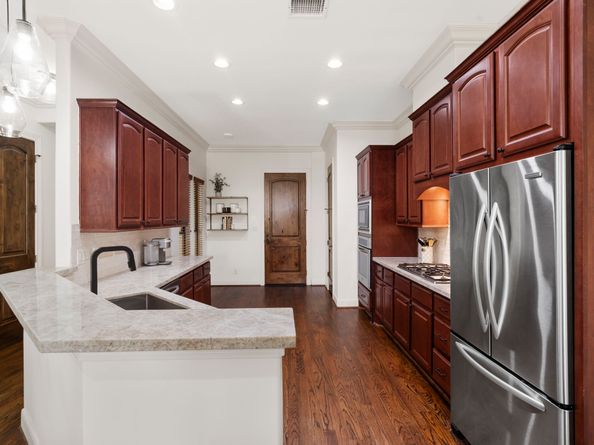 1334 Alexander Street, Houston TX 77008