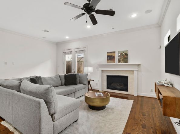 1334 Alexander Street, Houston TX 77008